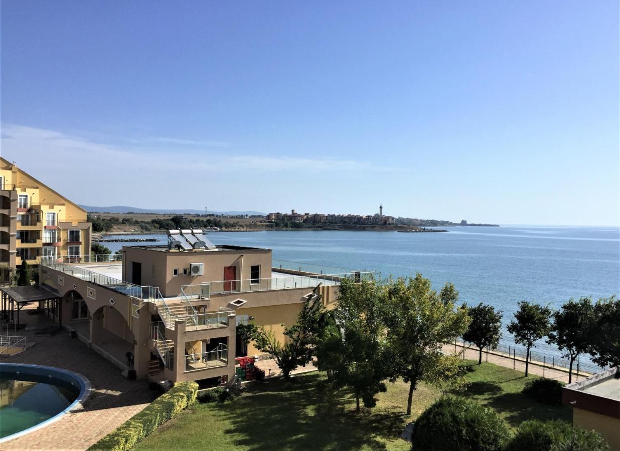 Apartament Aheloj Kültér fotó